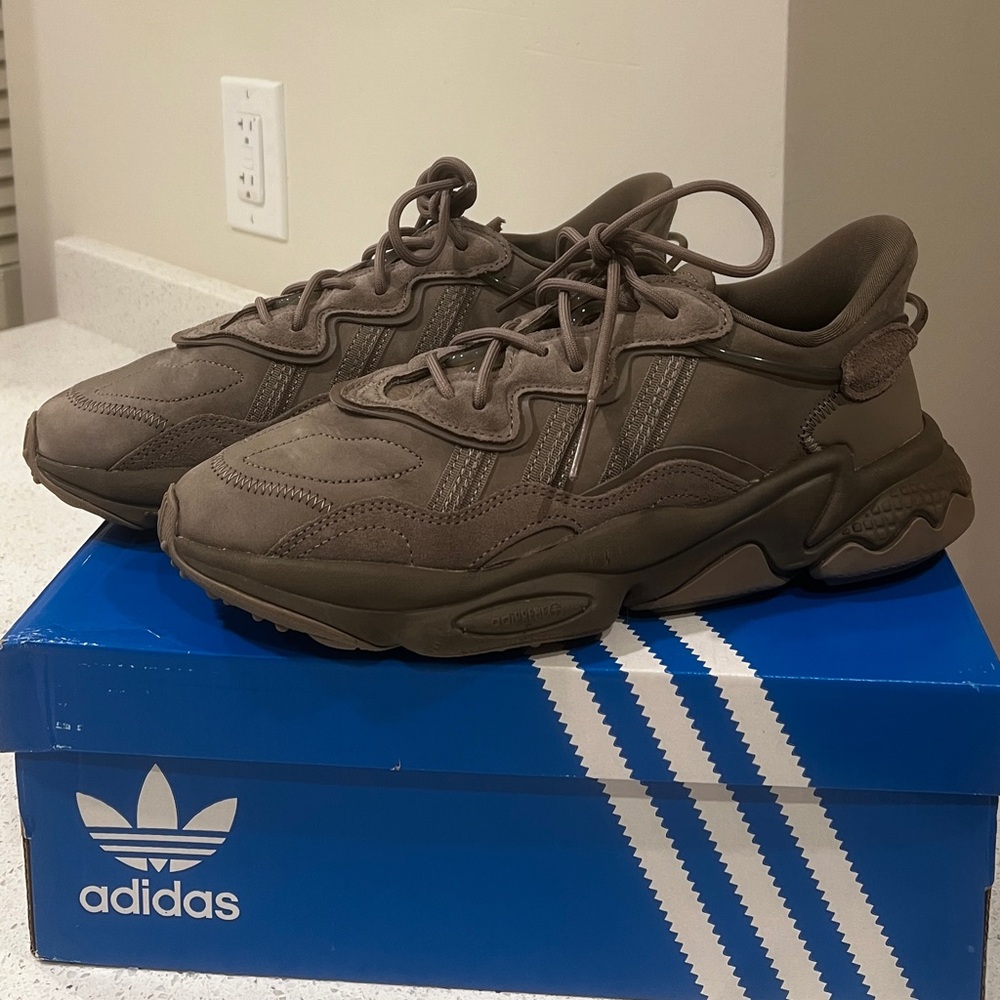 ADIDAS OZWEEGO W SNEAKERS
